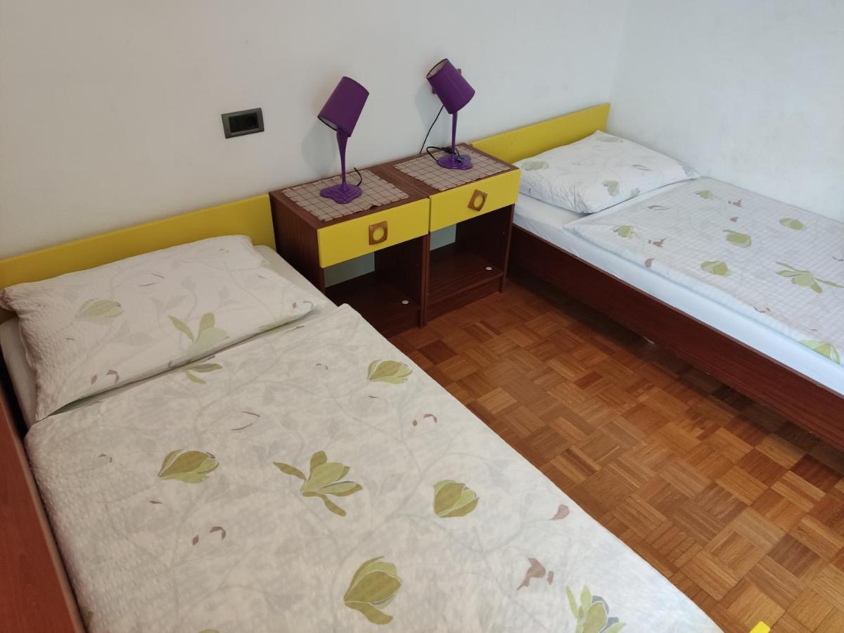 Apartments Samec Izola Exterior photo